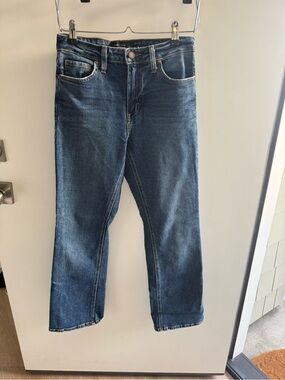 Just Black Women's Dark Blue Relaxed Jeans